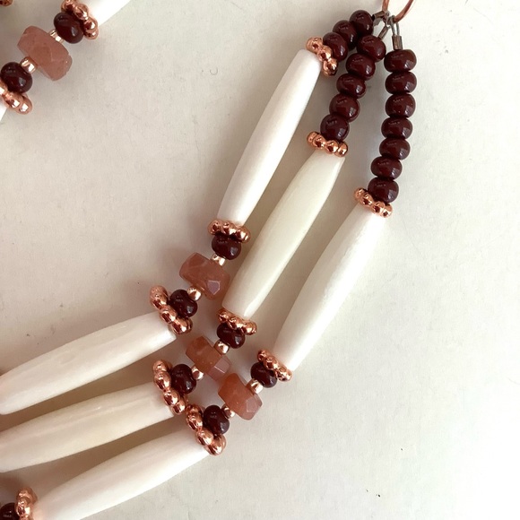 Sunstone hairpipe tribal choker fringed necklace with handmade beaded pendant - Picture 5 of 6